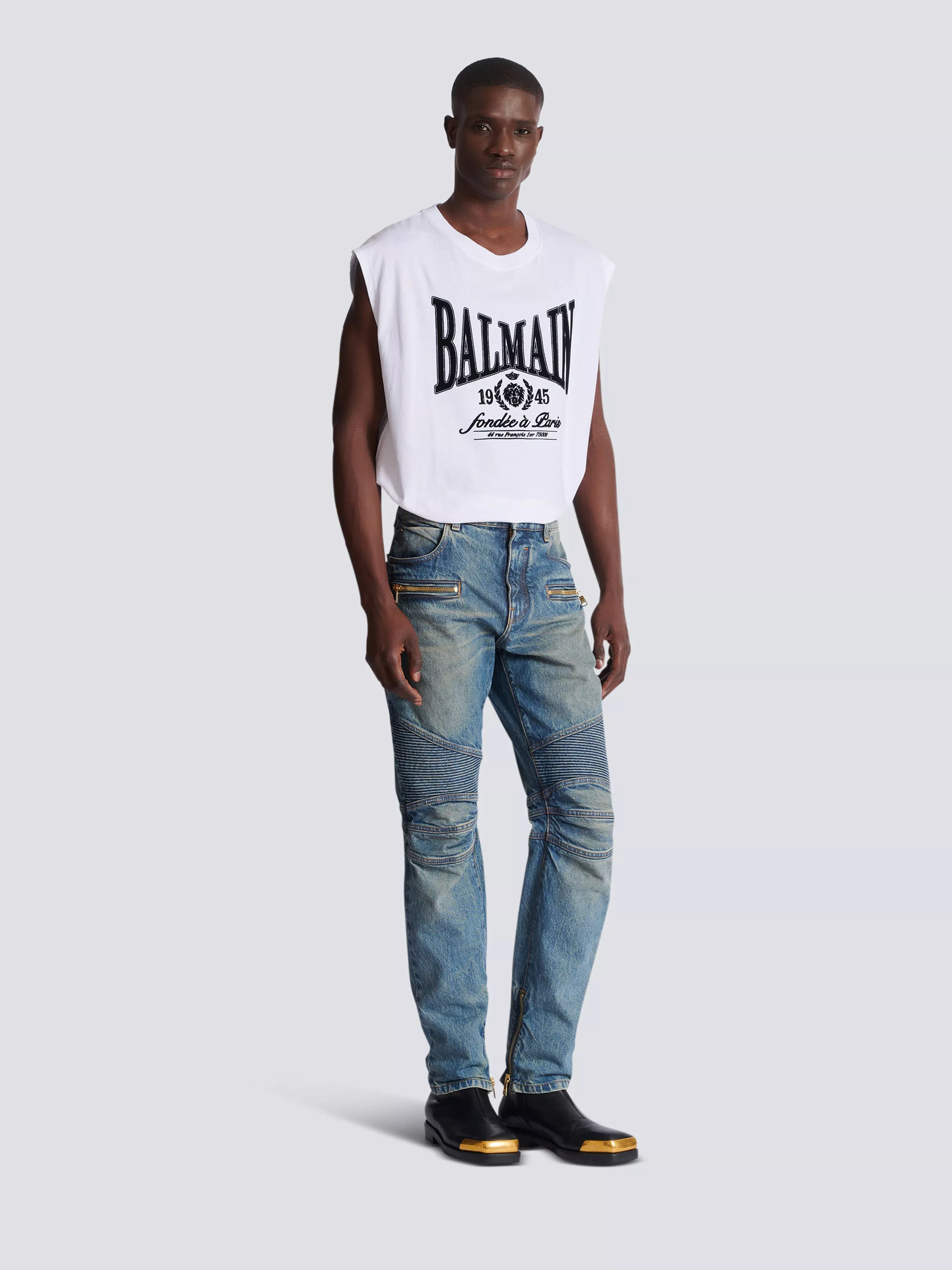 Biker jeans in vintage denim