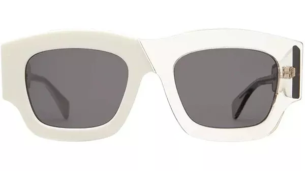 C8 Sun Milk White