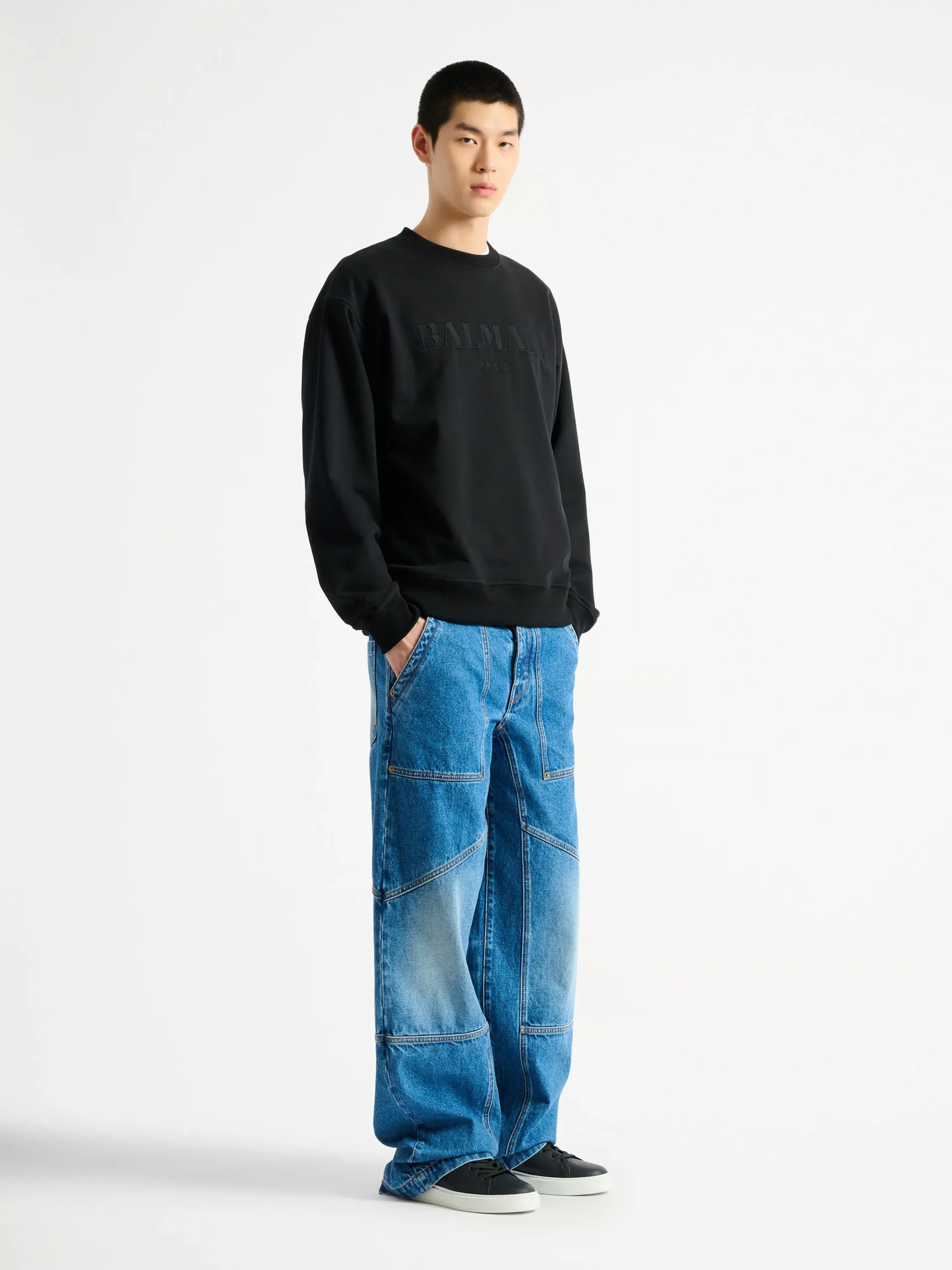 Embroidered Balmain Vintage sweatshirt