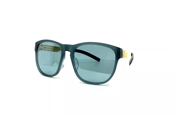 ic! berlin - Janina F. (Matte Gold)