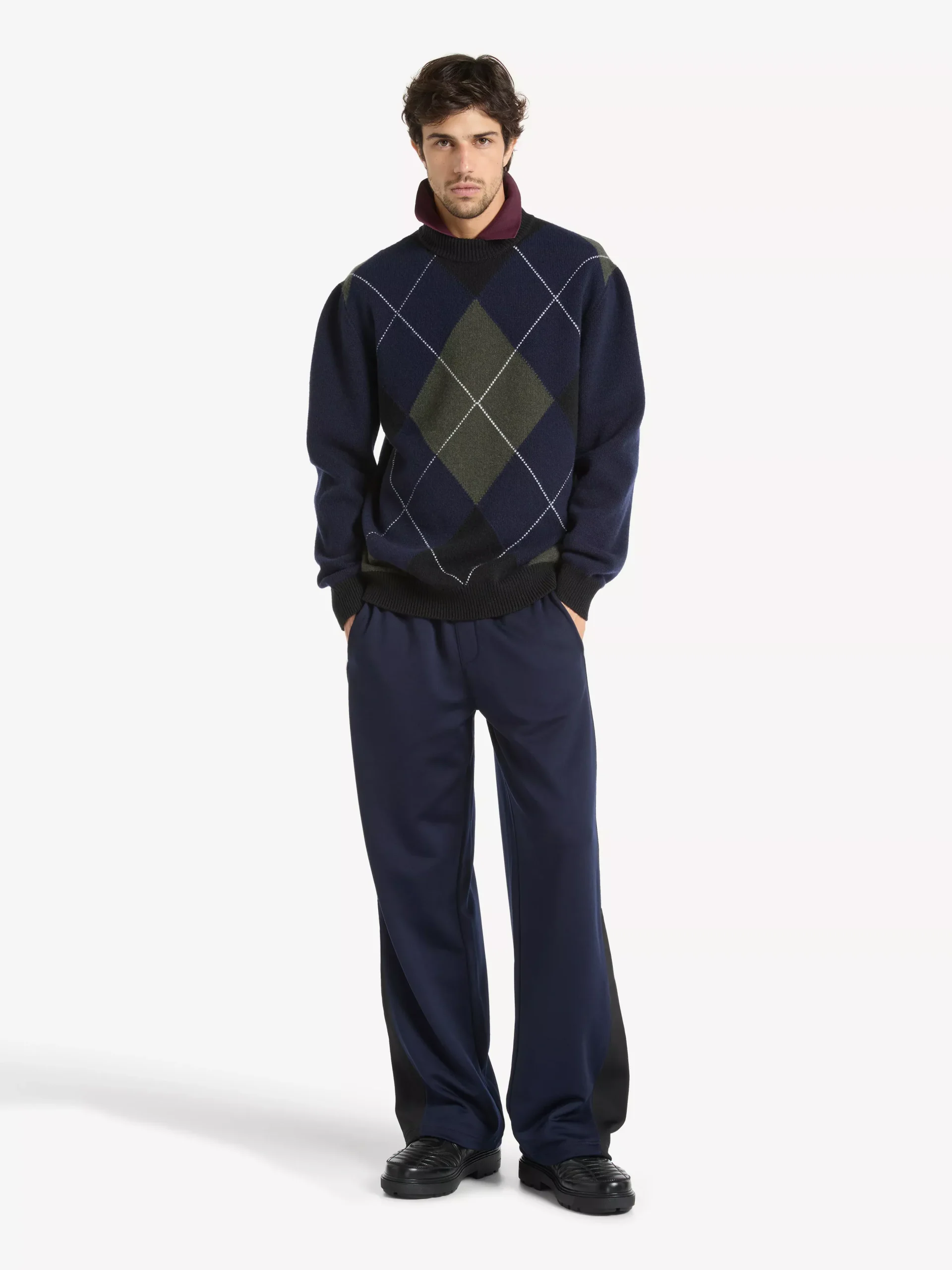 Merino wool jumper with diamond pattern