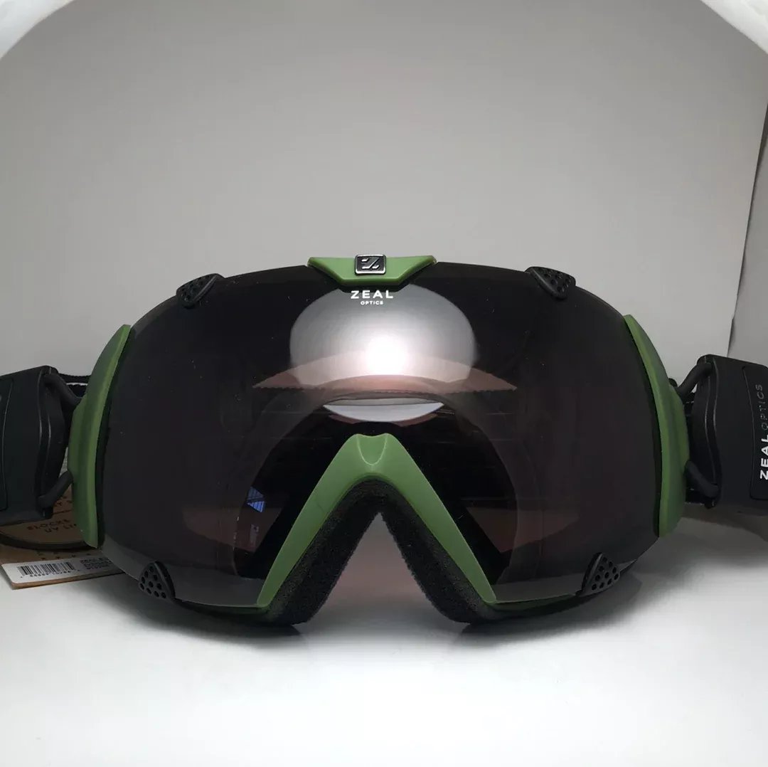 Zeal Optics Ski Goggles